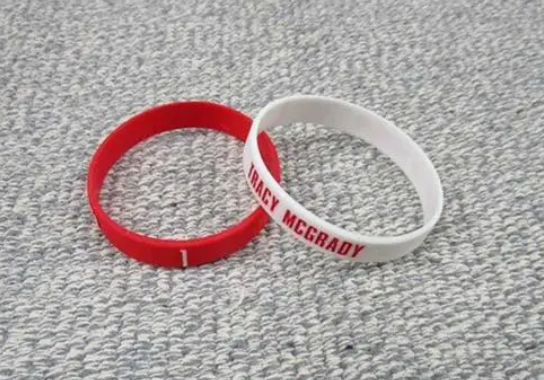 硅膠牙膠硅膠腕帶弄臟了怎樣清洗？